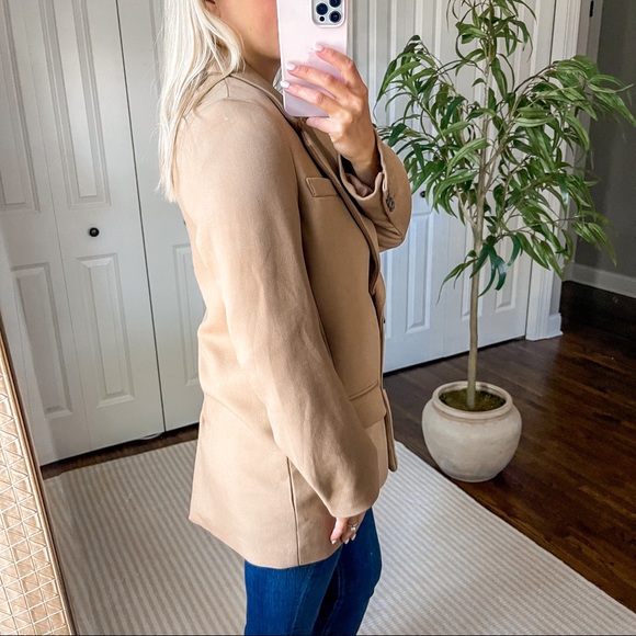 H&M Oversized Two-Button Blazer Jacket in Camel - Picture 3 of 10